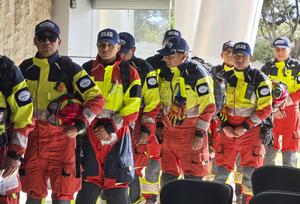 ECUADOR-LATACUNGA-VENEZUELA-TERREMOTOS-AYUDA