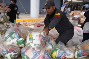 VENEZUELA-LA GUAIRA-TERREMOTOS-AYUDA HUMANITARIA