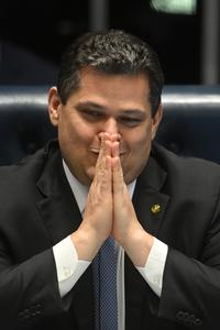brasil-brasilia-reduccion-de-la-jornada-laboral-101002026101575000434