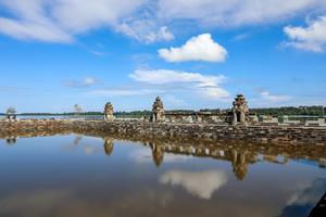 camboya-siem-reap-templo-de-mebon-occidental-resta-101002026101675000221