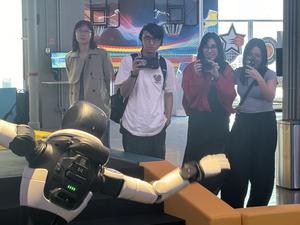 china-beijing-robot-mall-turistas-globales-101002026101575000347