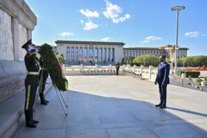 china-beijing-togo-presidente-del-consejo-de-minis-101002026101375000152
