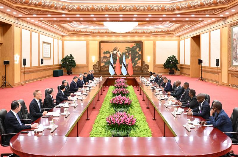 china-beijing-xi-jinping-botsuana-presidente-conve-101002026101375000136