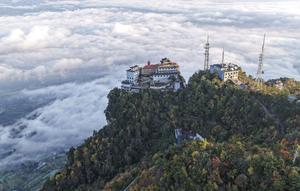 china-gansu-longnan-montana-jifeng-paisaje-otonal-101002026102275000213