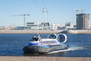 china-heilongjiang-heihe-rusia-aerodeslizador-tran-101002026102875000284