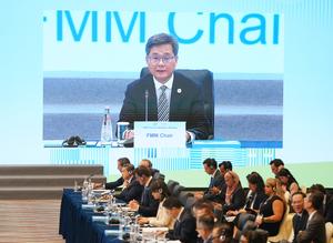 china-hong-kong-apec-reunion-de-ministros-de-finan-101002026102075000301