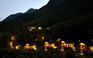 china-jiangxi-ganzhou-distrito-de-shangyou-alojami-101002026102875000282