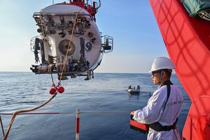 china-jiaolong-investigacion-cientifica-en-aguas-p-101002026102875000372