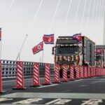 CHINA-RPDC-RIO YALU-NUEVO PUENTE-APERTURA AL TRAFICO (1/3)