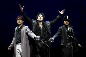 china-shanghai-teatro-hamlet-101002026102175000480