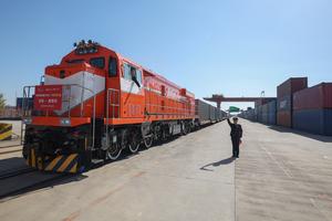china-trenes-de-carga-china-europa-total-de-viajes-101002026102275000303