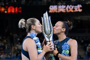 china-wuhan-tenis-abierto-de-wuhan-dobles-femenino-101002026101875000162