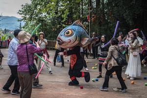 china-yunnan-tengchong-aldea-simola-wa-turismo-101002026102075000319