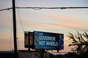 eeuu-texas-elecciones-intermedias-anuncios-de-camp-101002026102675000279