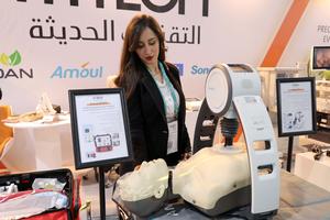 irak-bagdad-exposicion-de-la-salud-de-irak-101002026102975000154