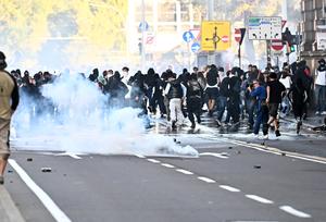 italia-bolonia-protestas-enfrentamientos-violentos-101002026101875000303