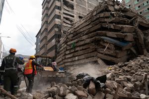 kenia-nairobi-colapso-de-edificio-rescate-101002026102475000088
