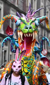 mexico-ciudad-de-mexico-desfile-alebrijes-101002026101875000119