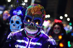 mexico-ciudad-de-mexico-desfile-catrinas-101002026102675000217