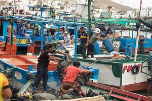 peru-lima-pesca-101002026102275000376