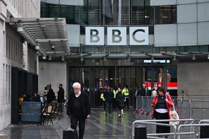 reino-unido-londres-bbc-presiones-economicas-101002026102075000395