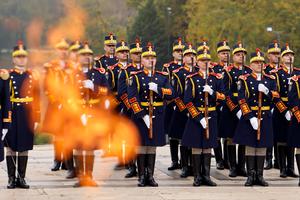 rumania-bucarest-dia-del-ejercito-101002026102575000499